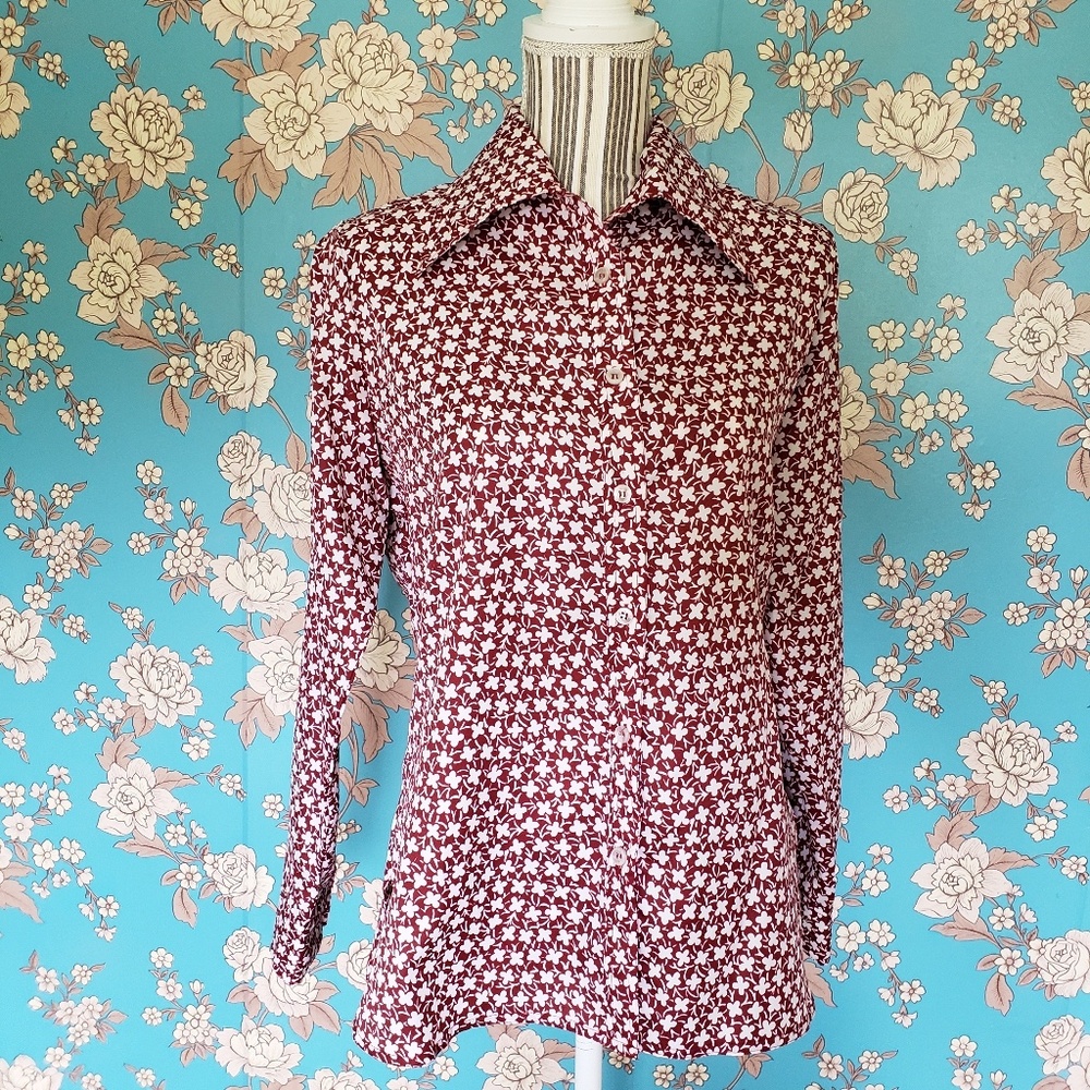 70's Maroon/White Top- Medium